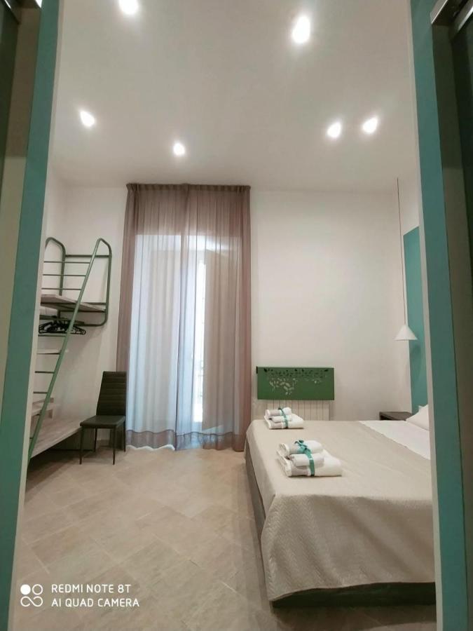 La Casa Di Halley Naples Extérieur photo