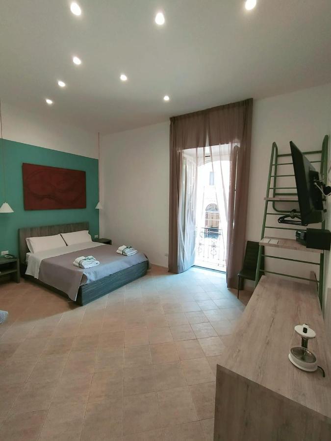 La Casa Di Halley Naples Extérieur photo