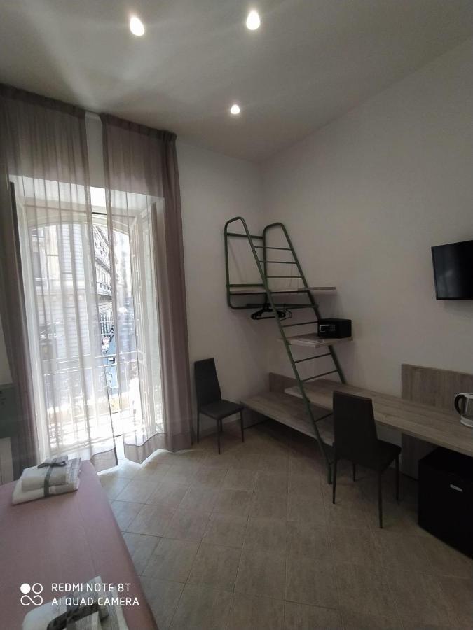 La Casa Di Halley Naples Extérieur photo