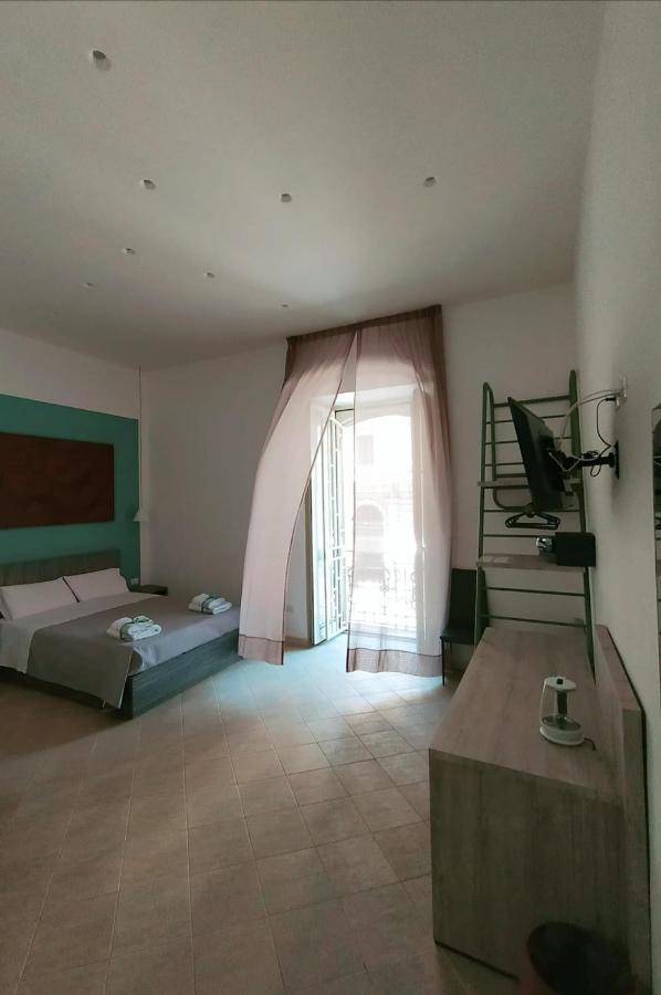 La Casa Di Halley Naples Extérieur photo